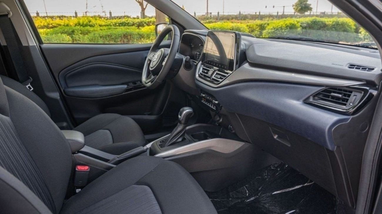 Suzuki Baleno GLX Suzuki Baleno 2025