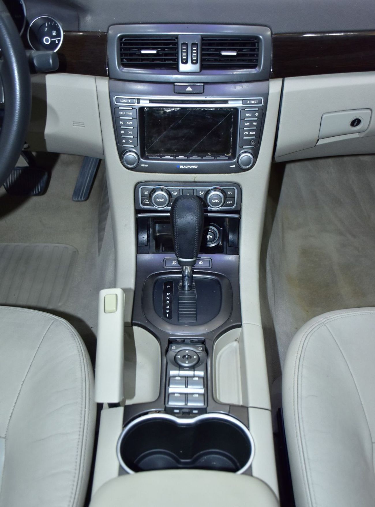 Chevrolet Caprice EXCELLENT DEAL for our Chevrolet Caprice LTZ ( 2009 Model ) in White Color GCC Specs