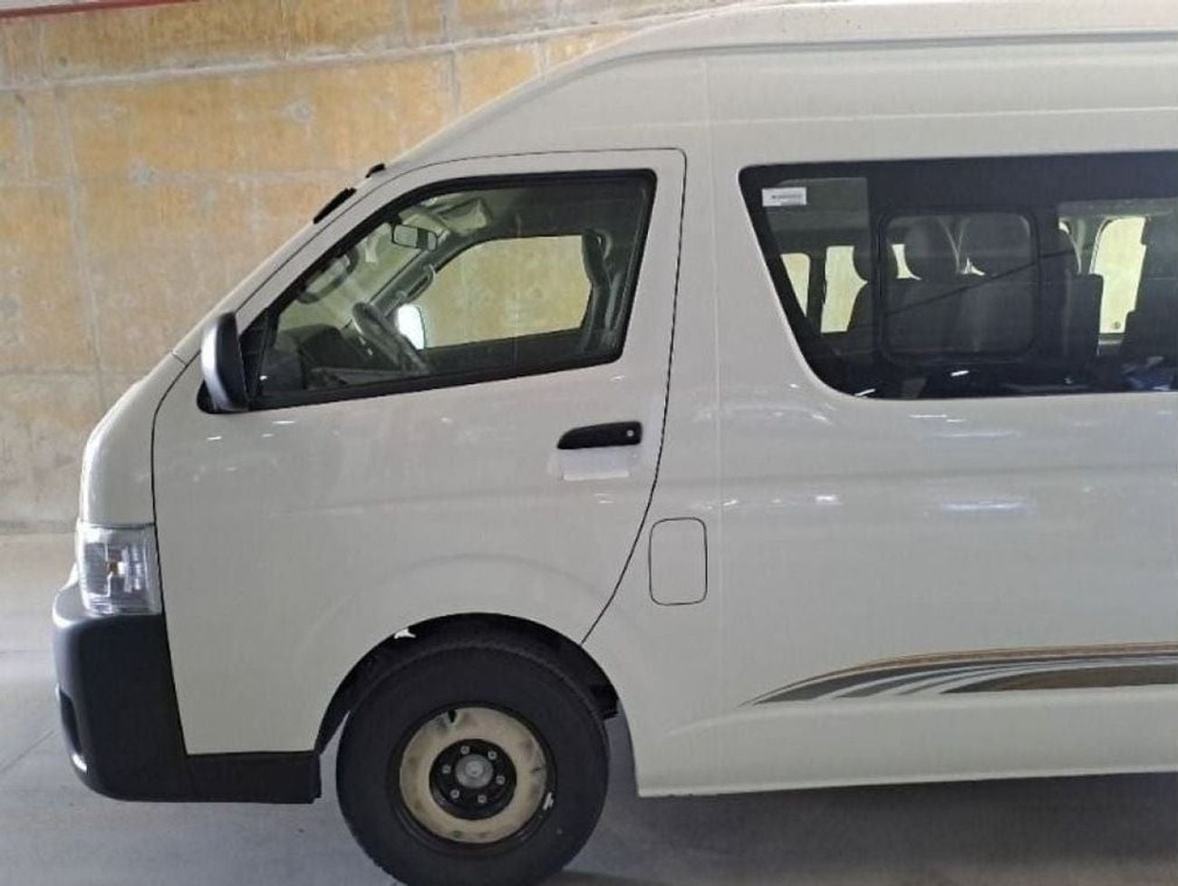 Toyota Hiace GL TOYOTA HIACE HIGHROOF 2.7L | PETROL | MANUAL | 0KM | 03 YEARS WARRANT