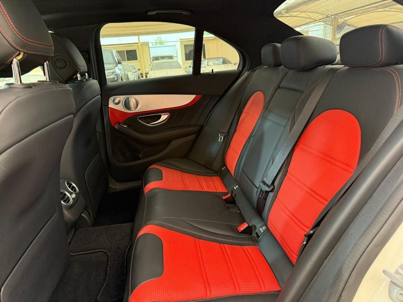 Mercedes-Benz C 63S AMG Std 4.0L Sedan | FULL SERVICE HISTORY | PEARL WHITE | BURMESTER SOUND SYSTEM