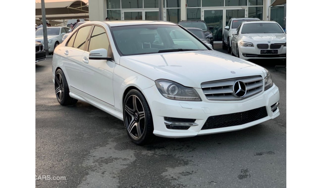 Mercedes-Benz C 300 Mercedes C300_2014_Excellent_Condithion _Full opshin