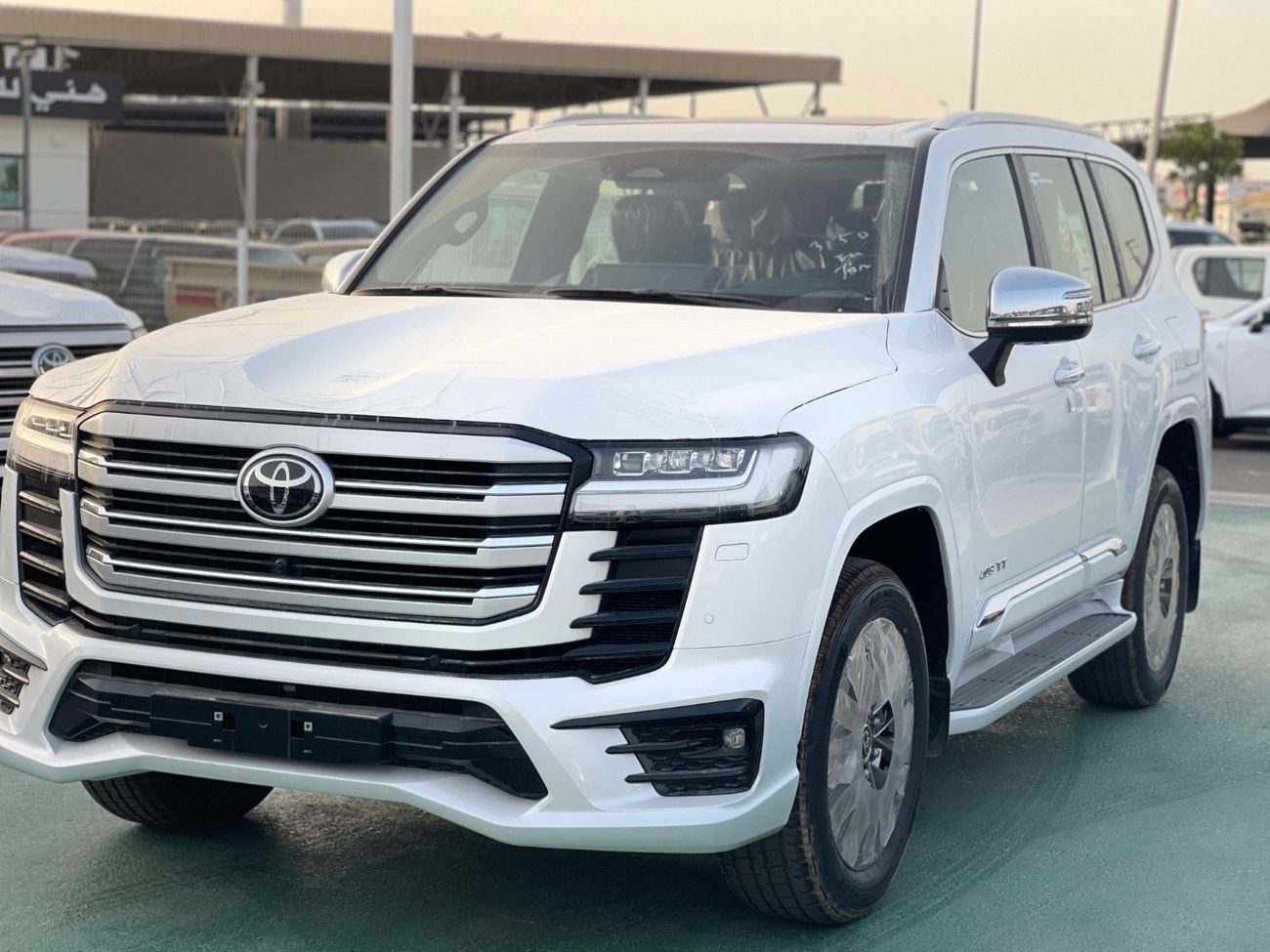 Toyota Land Cruiser VXR 3.5L