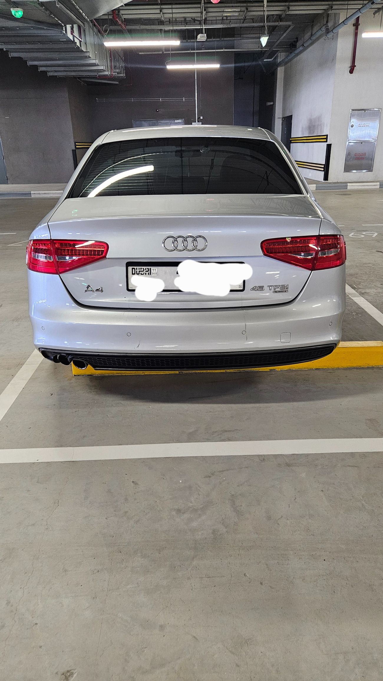 Audi A4 TFSI quattro S-Line 2.0L (208 HP)