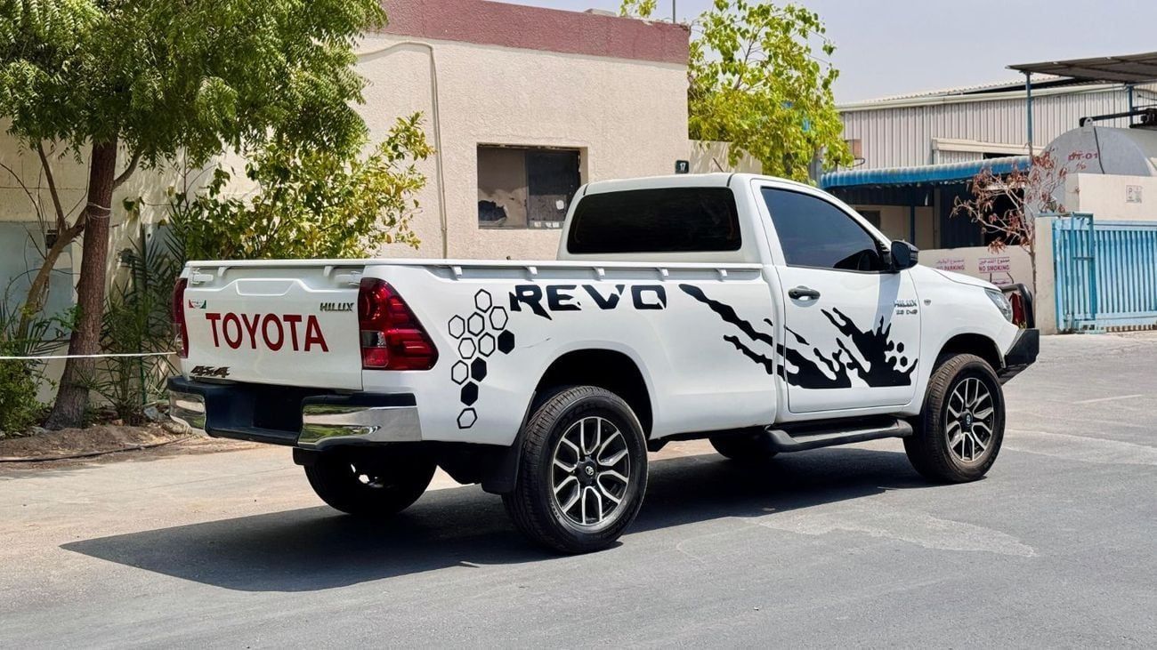 Toyota Hilux SINGLE CABIN | 4WD | 2.8L DIESEL ENGINE | AT | RIGHT-HAND-DRIVE