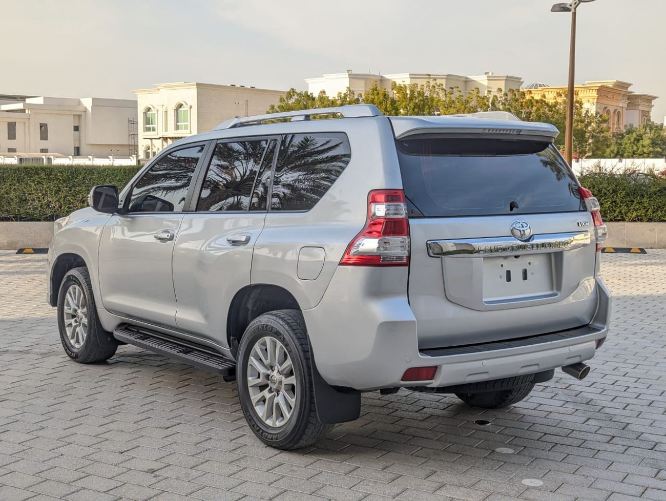 Toyota Prado Toyota Prado vxr LHD 2016 silver Gcc