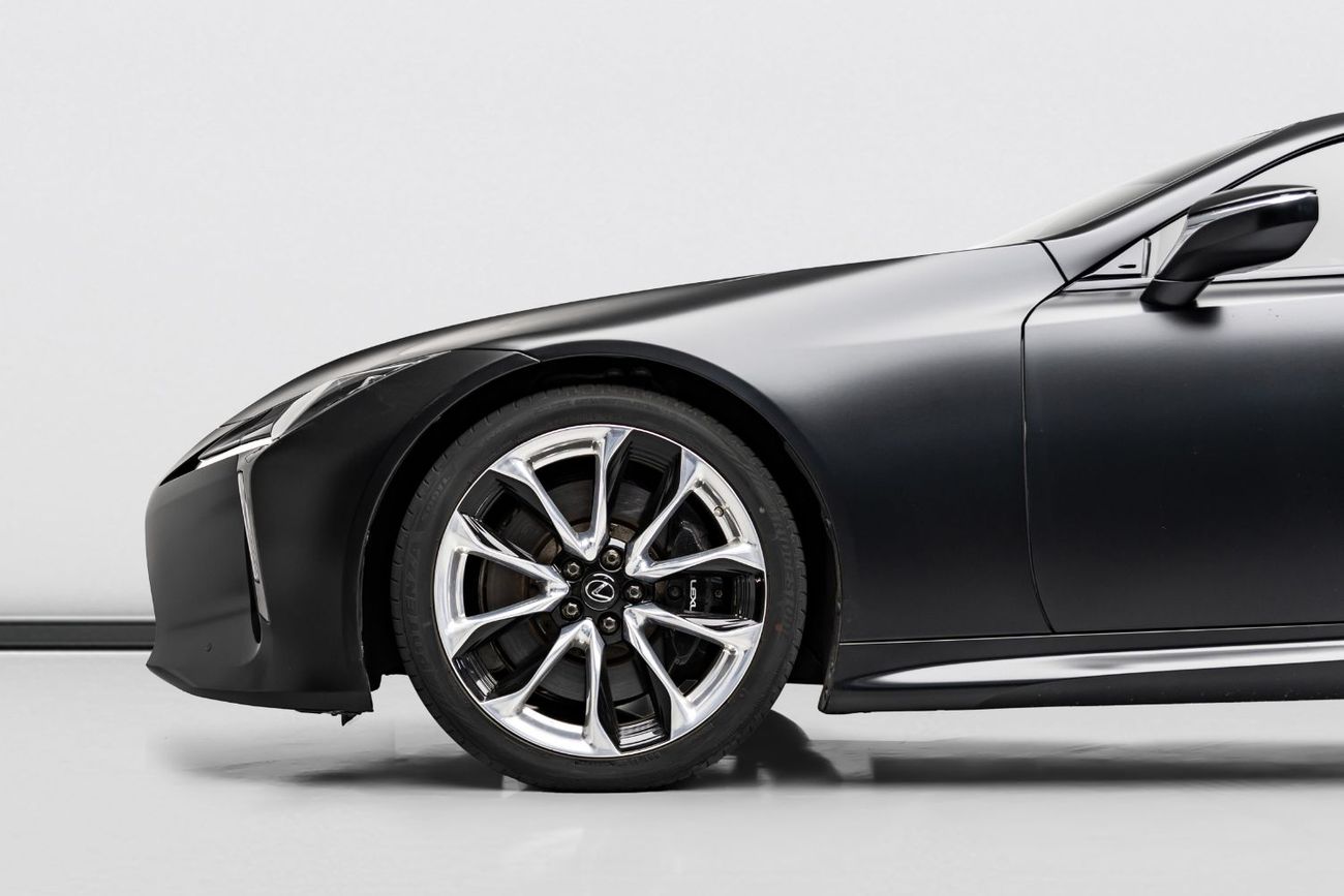 Lexus LC500 5.0L V8 Titanium 2022 Lexus LC 500, 2027 Lexus Warranty, 2026 Lexus Service Contract, Low KMs, GCC