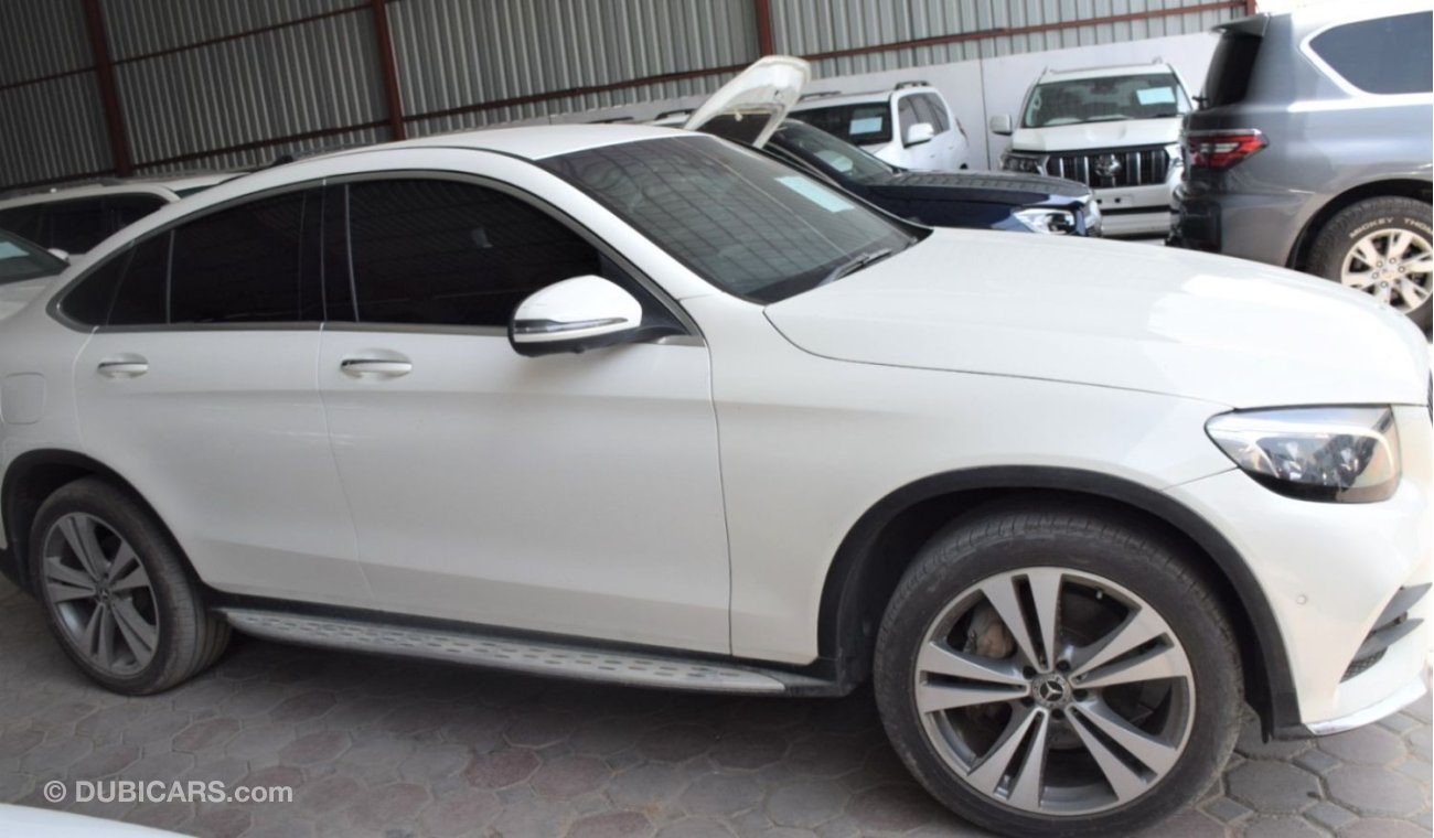 مرسيدس بنز GLC 250 4MATIC