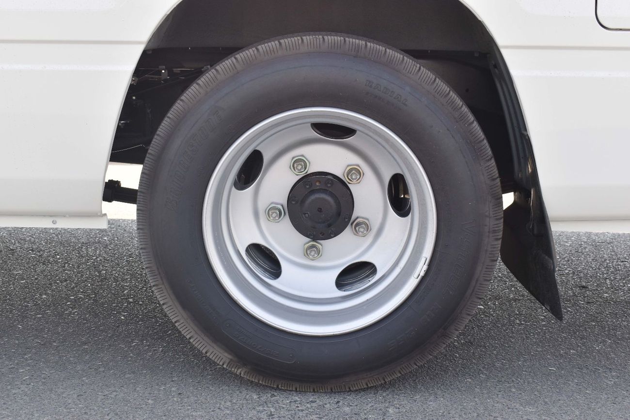 تويوتا كوستر 2.7L (23-Seater)