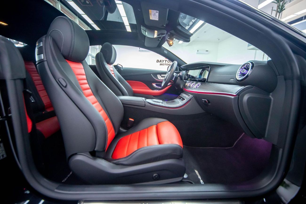 Mercedes-Benz E200 Mercedes-Benz E200 AMG 2024 Coupe – Highlights