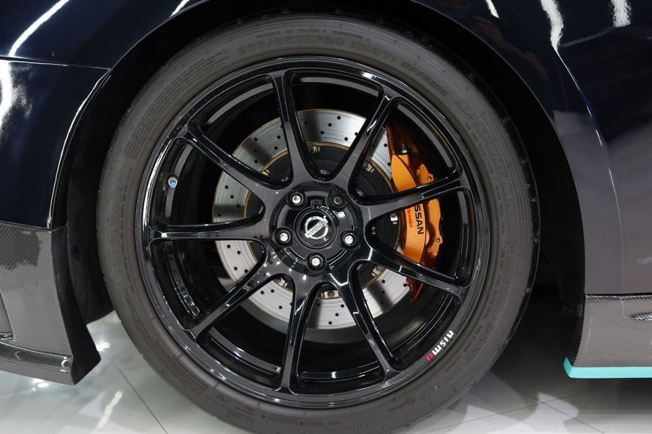 نيسان جي تي ار NISMO 2021 Nissan GT-R Track Edition, Full Carbon Kit, Turquoise Accent, Recaro Sport Seats, Bose Audio!!