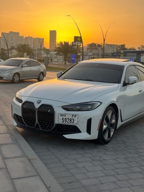 بي أم دبليو i4