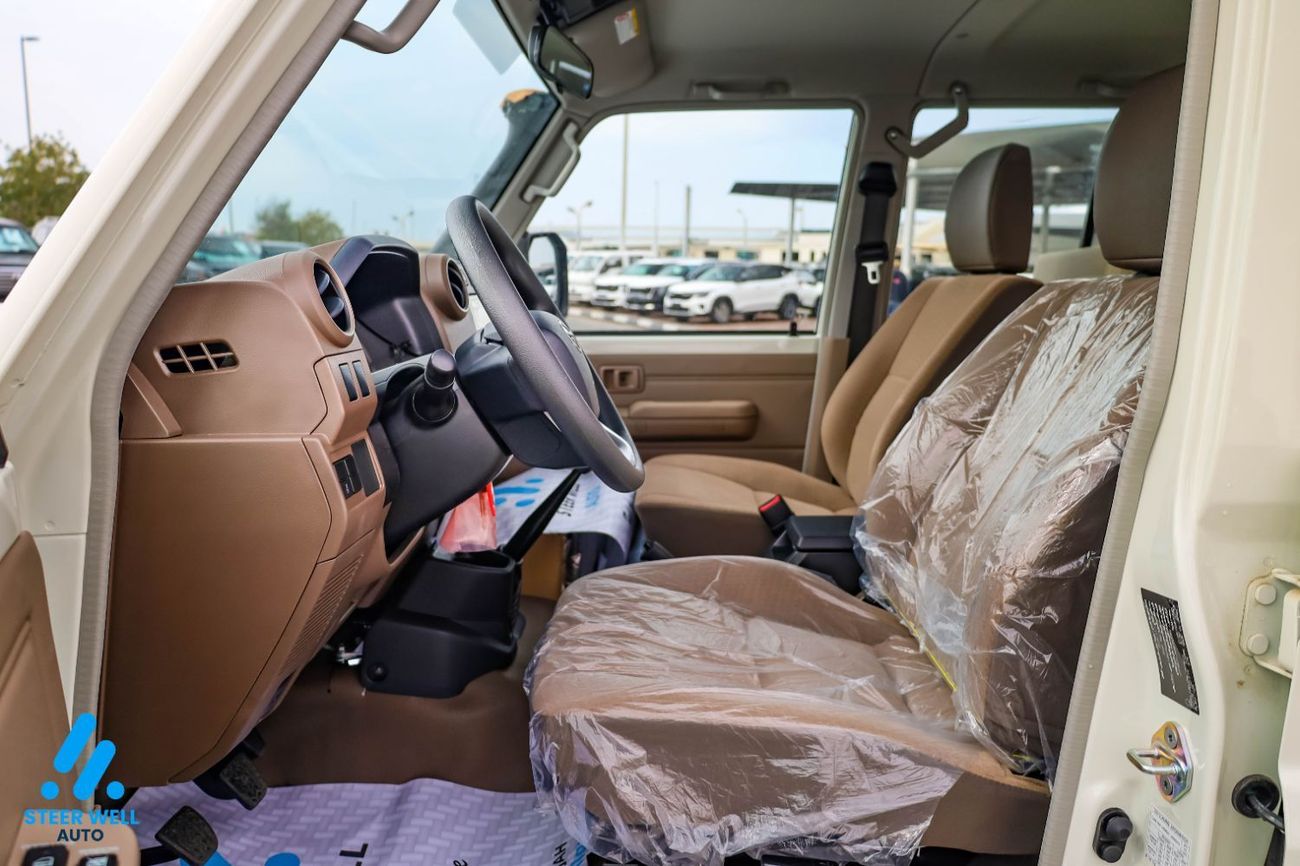 تويوتا لاند كروزر بيك آب Double-Cab LC 79 | 2.8L Turbo DSL | GCC Specs | 4WD MT | Heavy Duty Workhorse | Export Ready