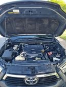 تويوتا هيلوكس 