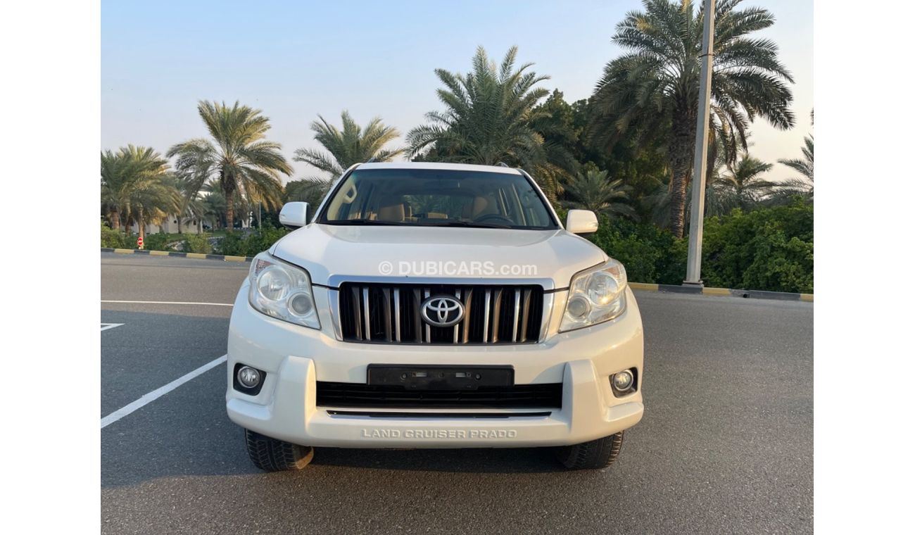 Toyota Prado TOYOTA PRADO Model 2011 GCC  option Excellent Condition