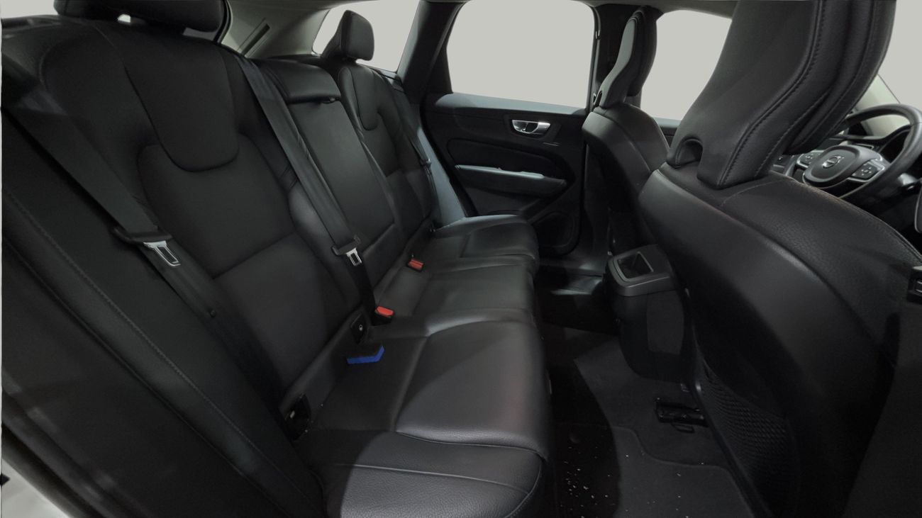 Volvo XC60 CORE 2023 | AED 1383/Month | 0 DP | 30 Day Return | Warranty | Service History