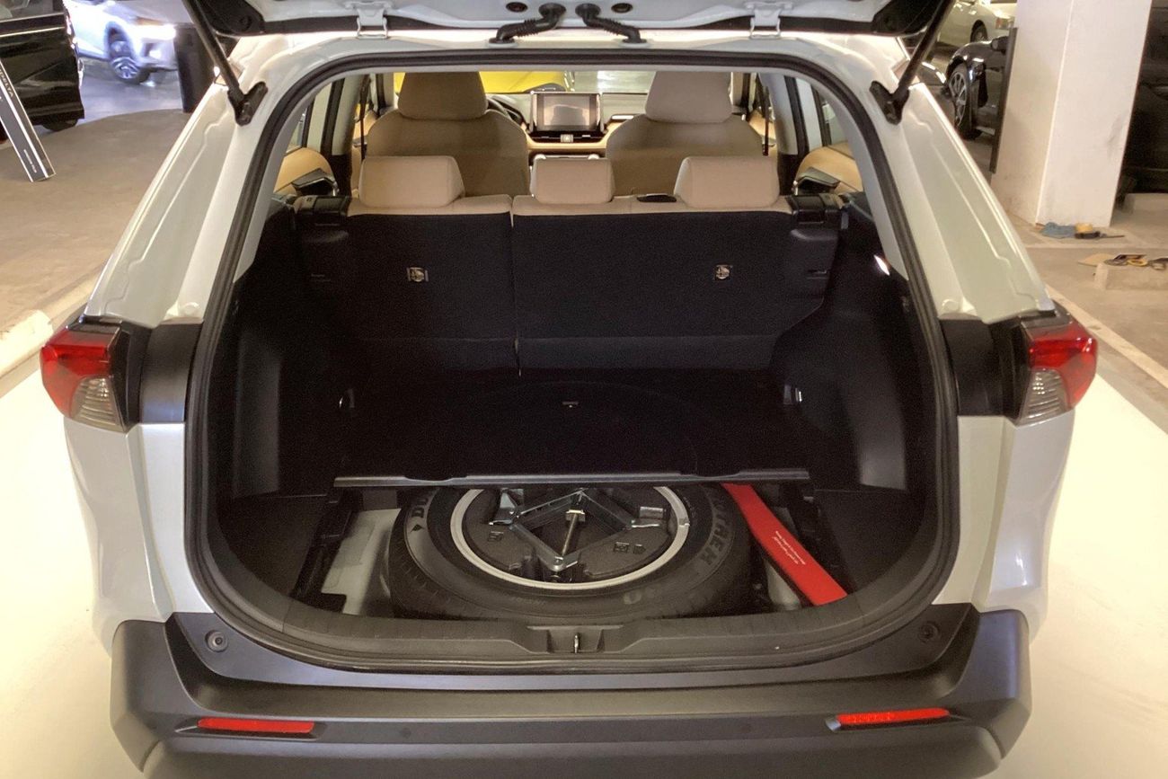 تويوتا راف ٤ EX | شامل الضمان | 0 ﺪﻔﻋﺓ ﺃﻮﻟﻯ