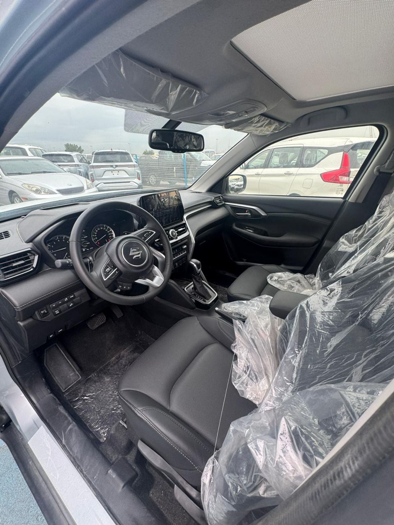 سوزوكي جراند فيتارا Suzuki Grand Vitara AWD 136hp