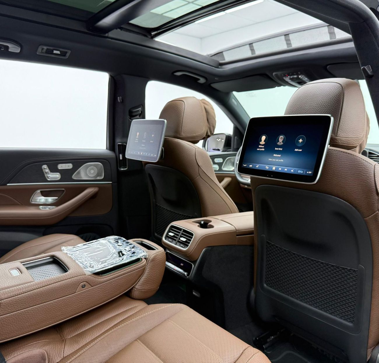 Mercedes-Benz GLS 450 4MATIC 2025 Mercedes Benz GLS450 AMG 4MATIC, 5 Years Mercedes Warranty, Low Km, 7 Seater, Fully Load