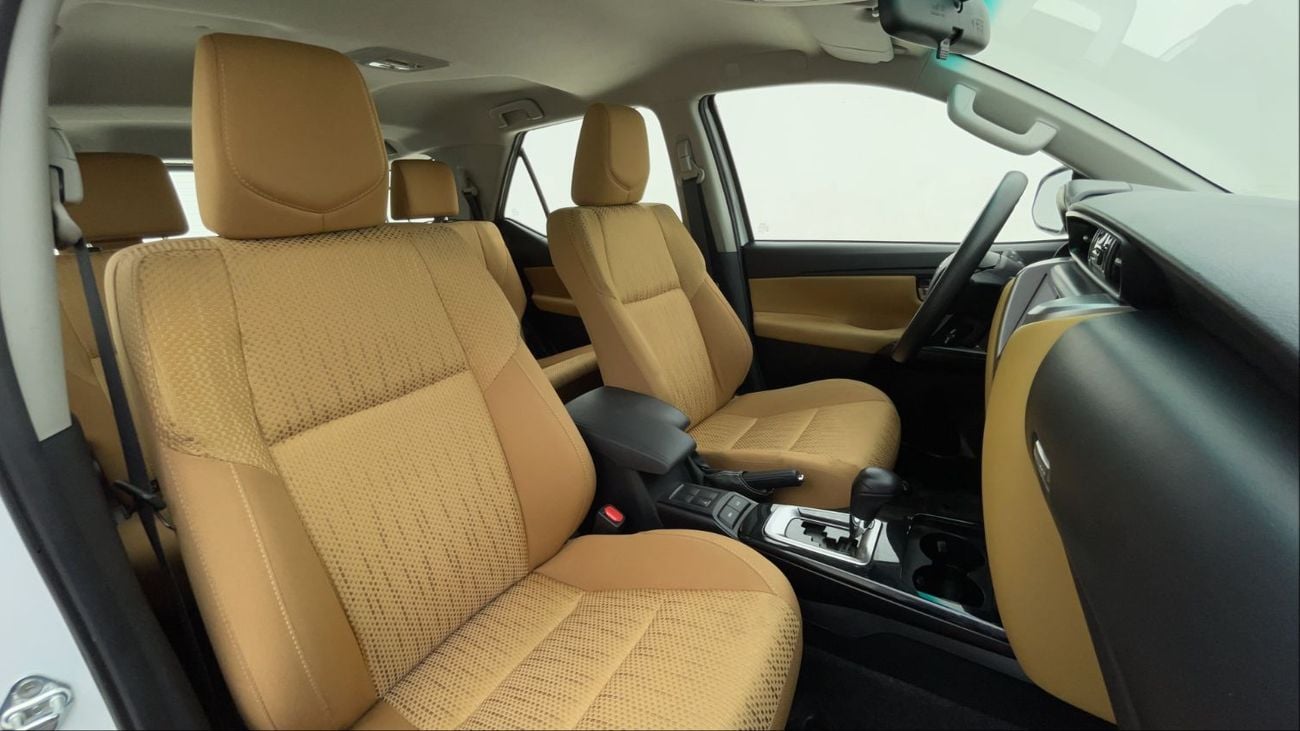 Toyota Fortuner EXR 2.7L (160 HP) 2.7L 2024 | 0 DP | 1480/Month | 30 Day Return | Service History