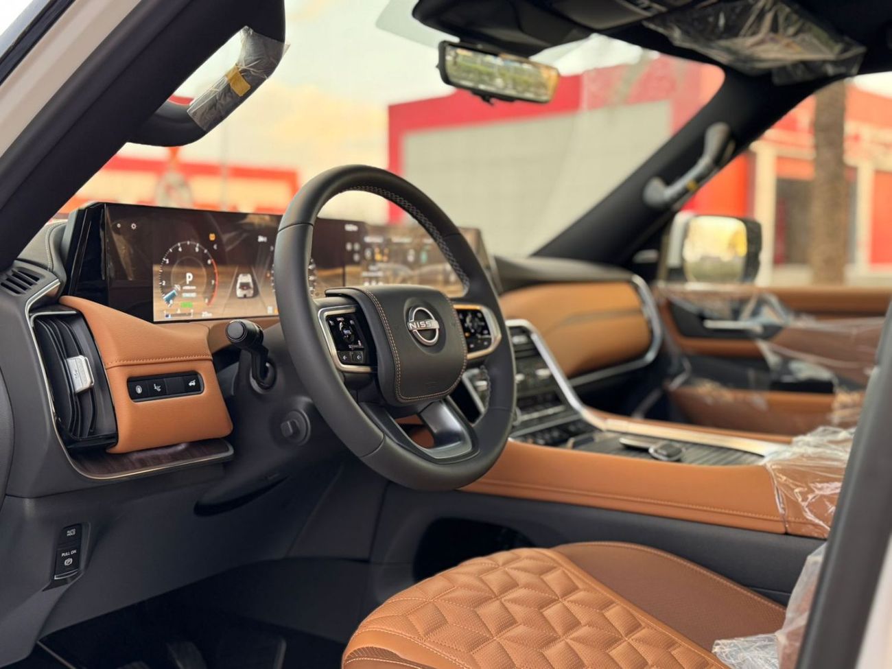 نيسان باترول NISSAN PATROL LE PLATINUM CITY/ LOCAL AND EXPORT