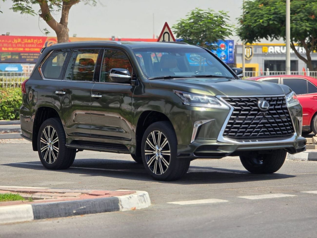 لكزس LX 570 SIGNATURE