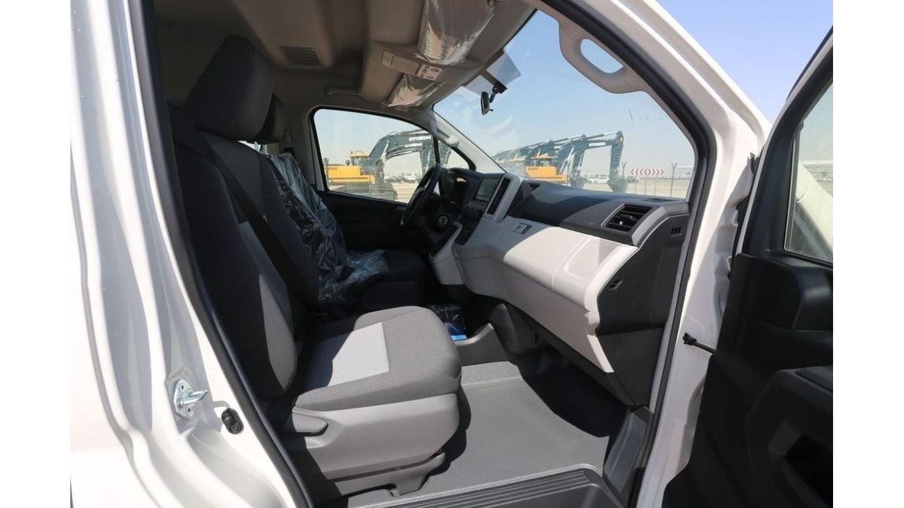 Toyota Hiace High Roof 14-Seater 2.8L Diesel 2024YM