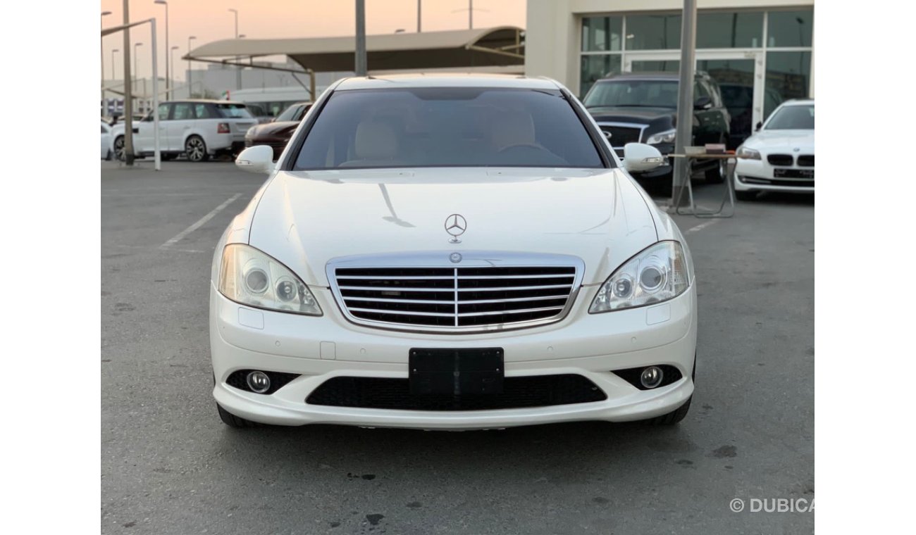 Mercedes-Benz S 550 Mercedes benz S550 MODEL 2009 car prefect condition full option low mileage sun roof leather seats b