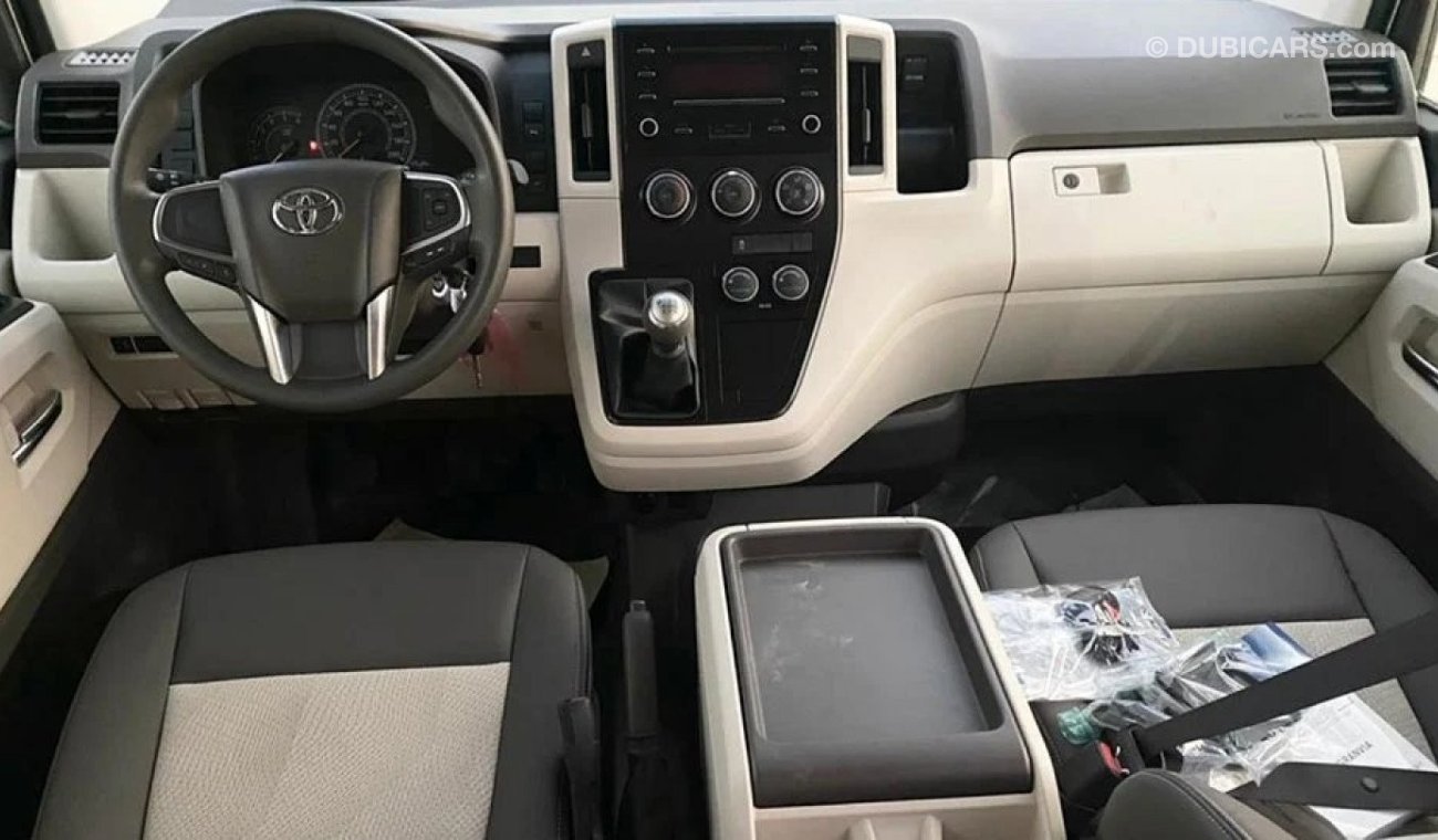 Toyota Hiace HI – AC – 15 SEATS - GL