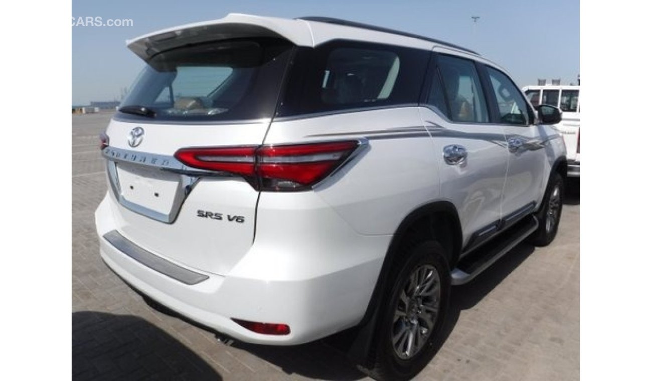 Toyota Fortuner 4L