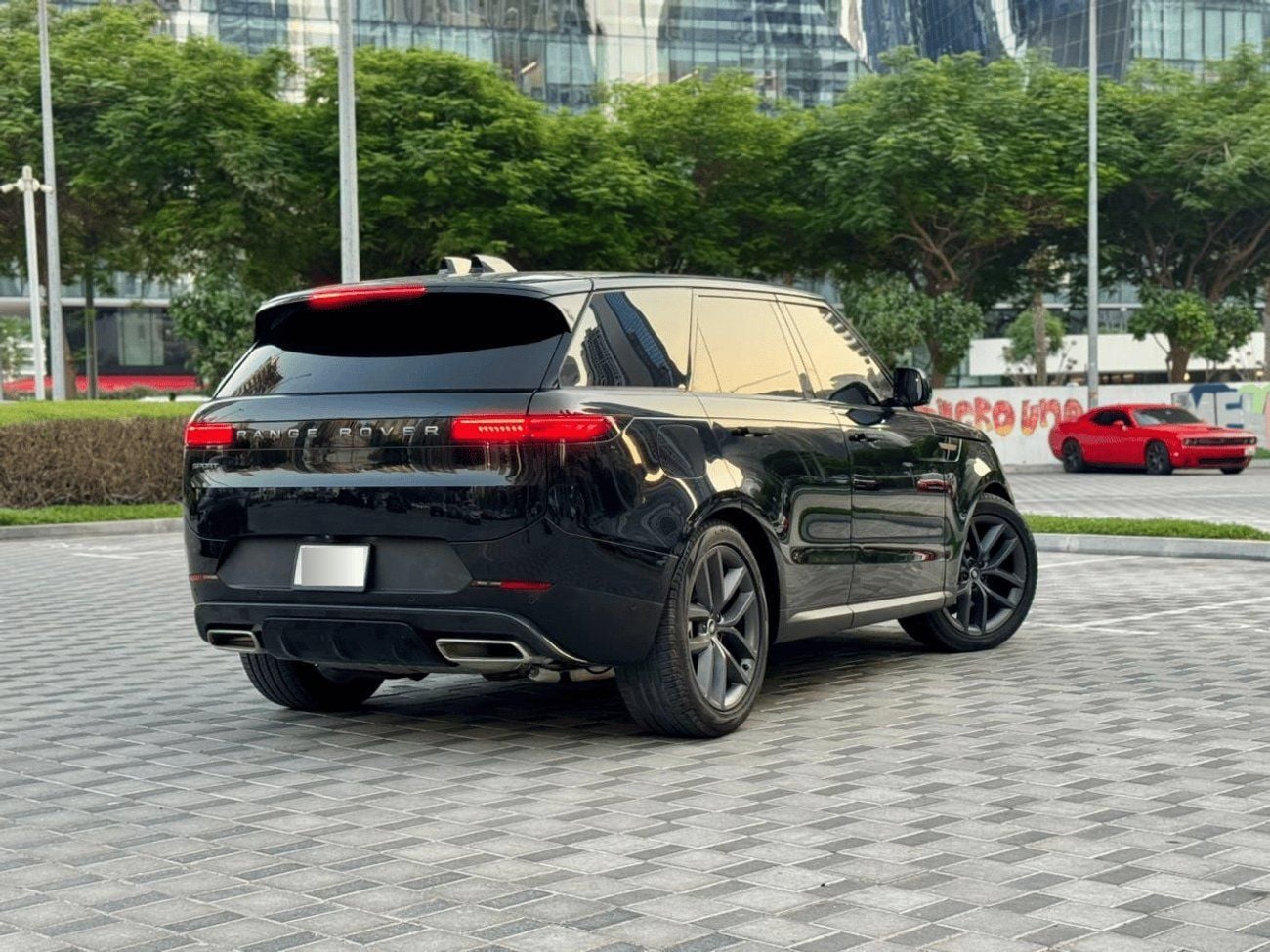لاند روفر رينج روفر سبورت DYNAMIC SE P400 First Edition P400 3.0L