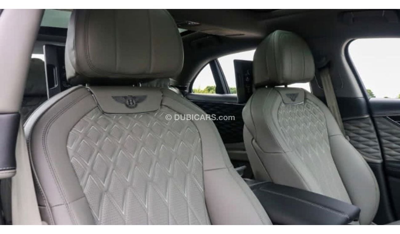 Bentley Flying Spur V8