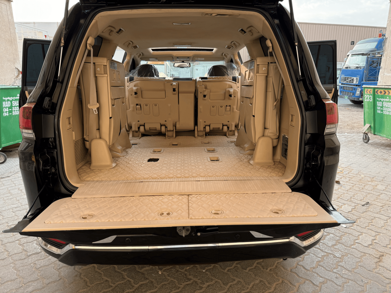 Toyota Land Cruiser VXR 4.6L 4WD