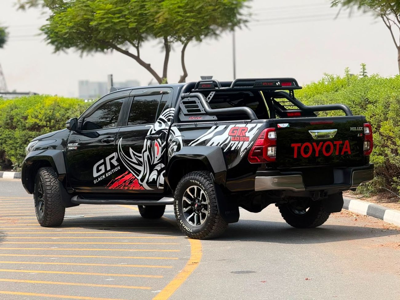 Toyota Hilux 2021 | 2.8L DIESEL | AT | RHD | MODIFIED TO GR SPORTS | ROOF MOUNTED LED LIGHTS | HEAVY 4X4 SPORTS B