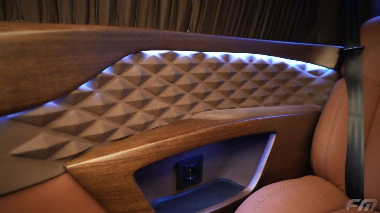 مرسيدس بنز V 300 MERCEDES-BENZ V300 VIP BUSINESS VAN 2025 - BRAND NEW!!!