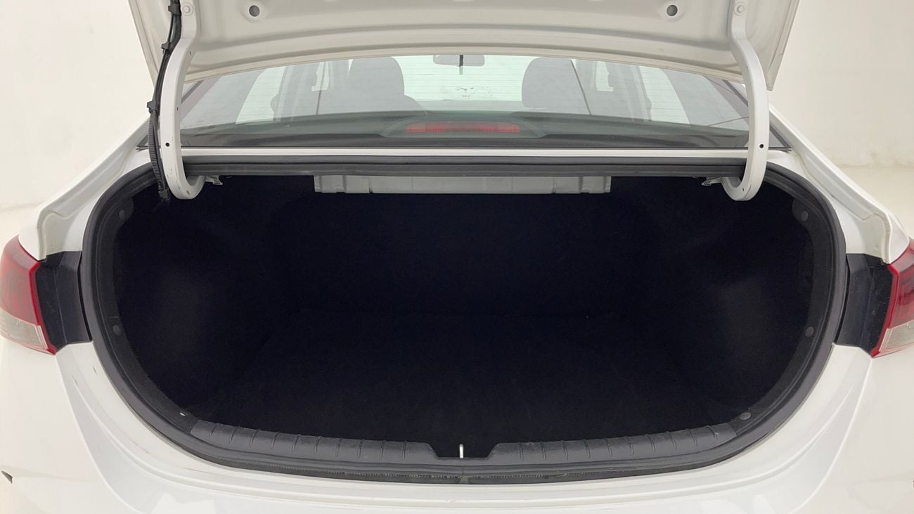 Hyundai Accent SMART 1.6 | Zero Down Payment | Home Test Drive