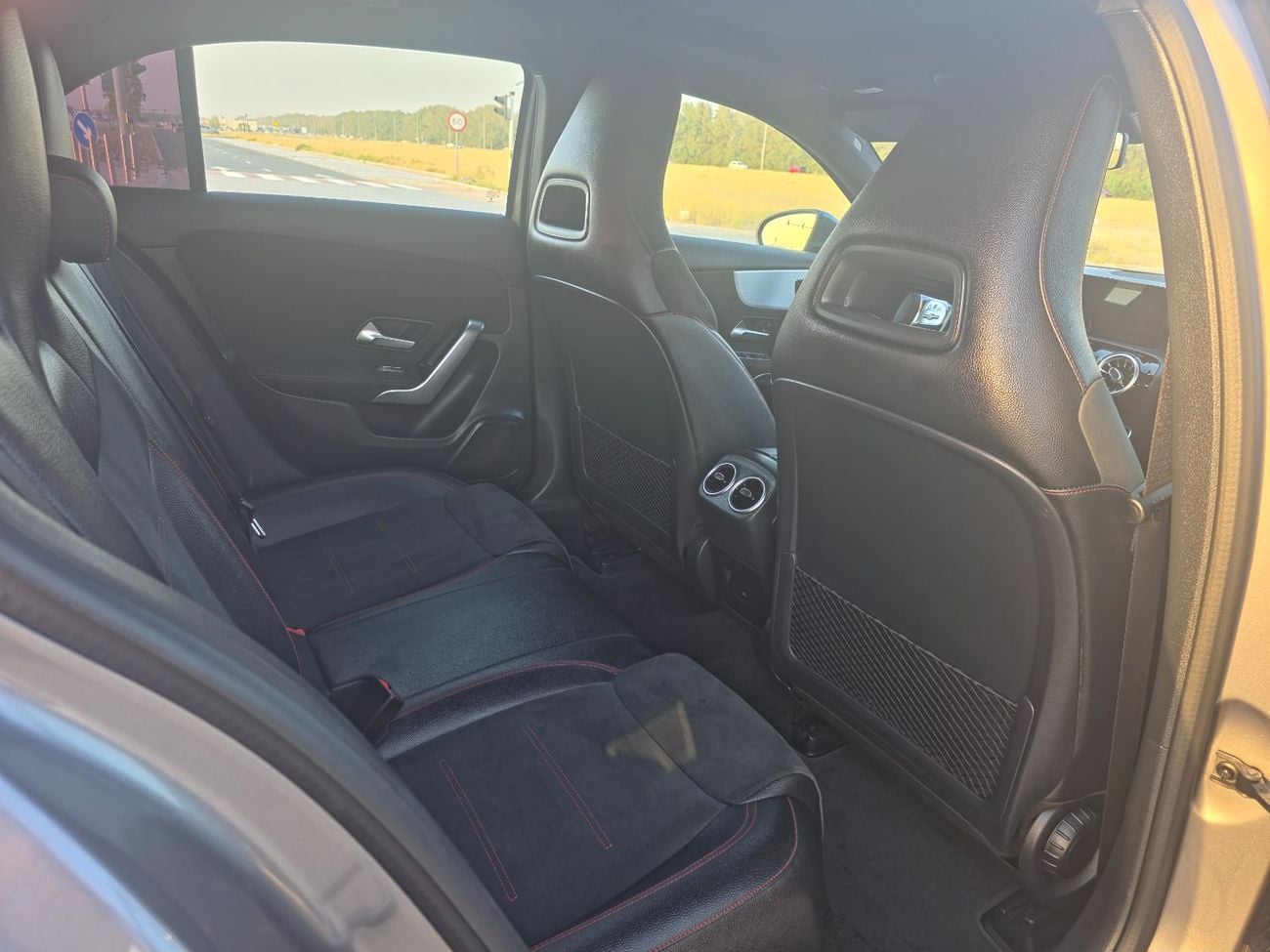 مرسيدس بنز A 200 AMG