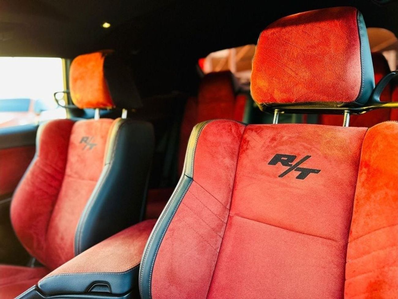 Dodge Challenger R/T 5.7L (370 HP) | Monthly AED 1300/- | 0% DP | Custom Alcantara Seats | Cruise Control | # 46652