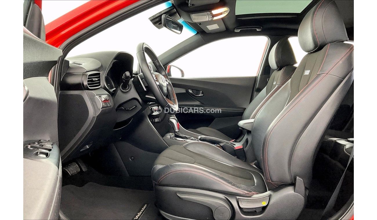 Hyundai Veloster Sport