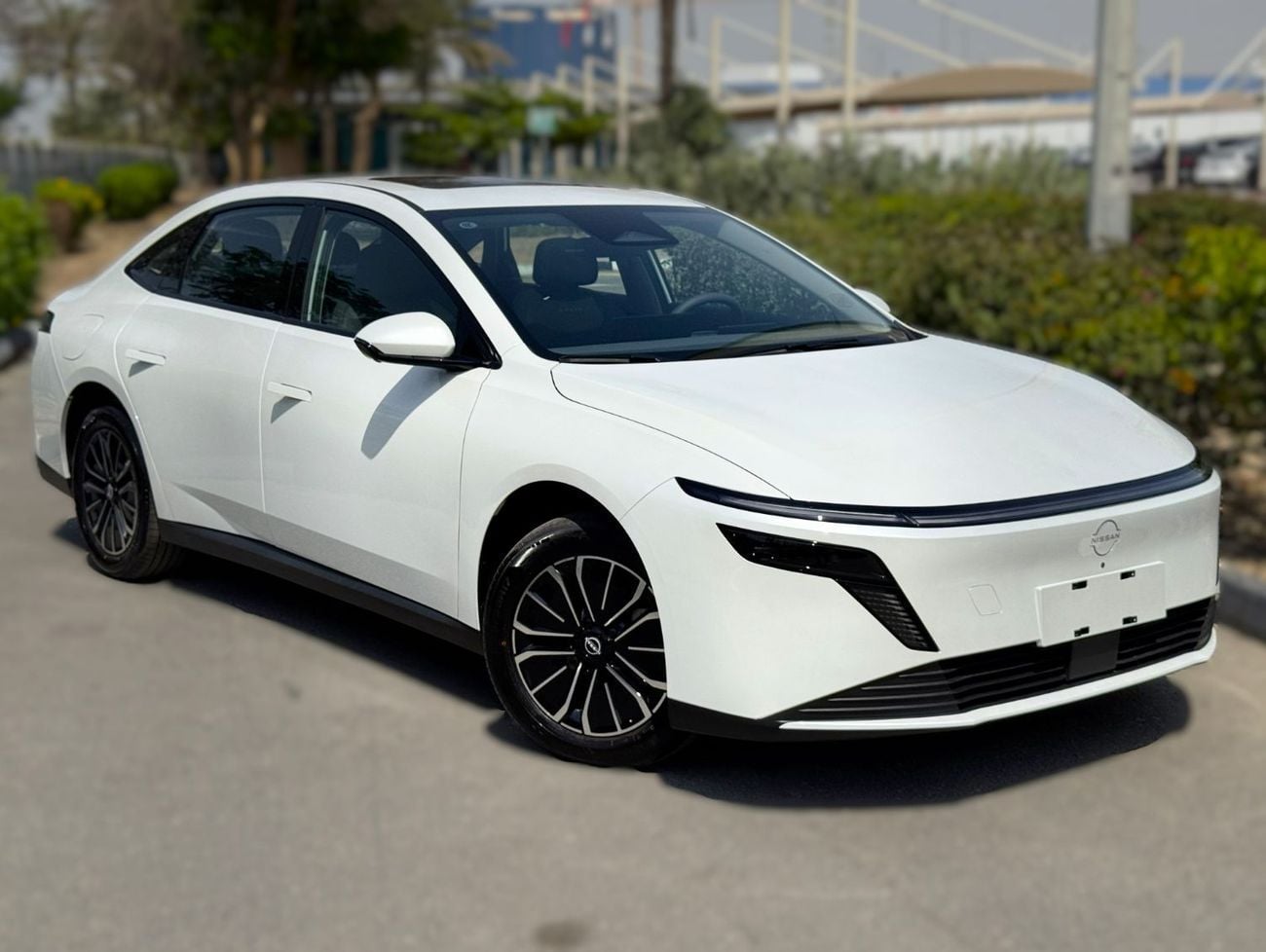 نيسان N6 Nissan N6 180 Max 2025 – Plug-in Hybrid