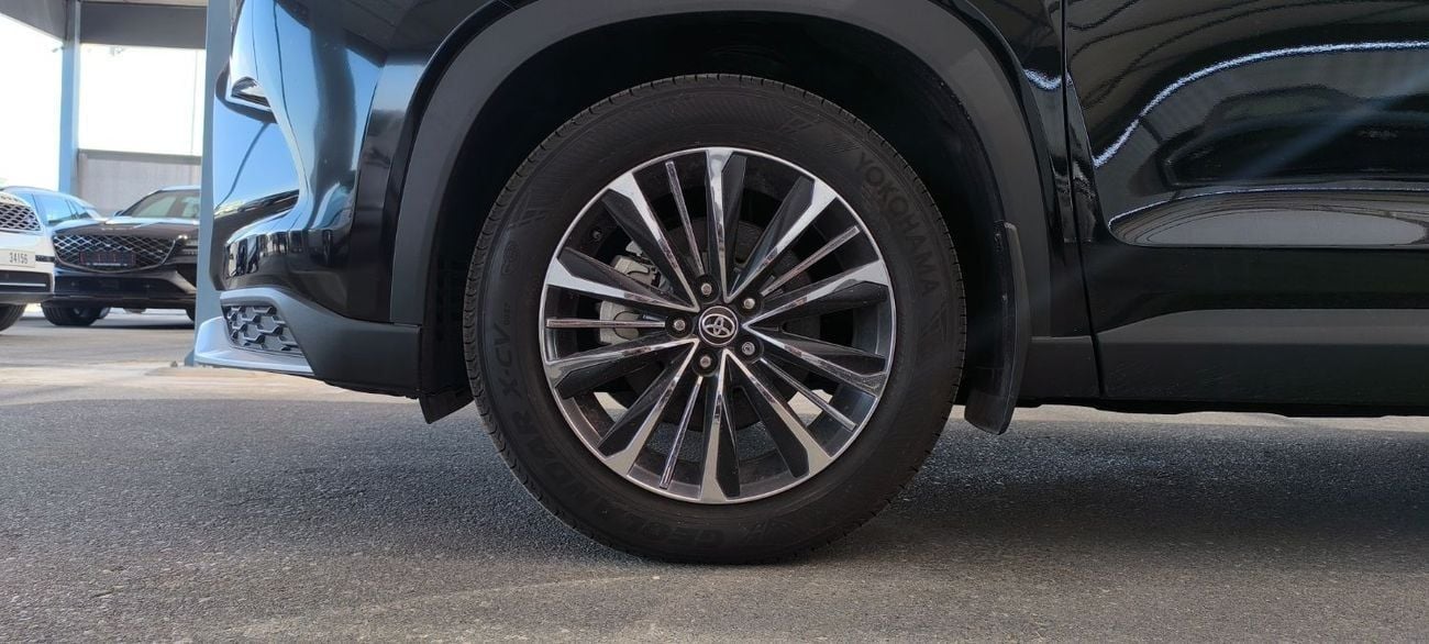 Toyota Grand Highlander PLATINUM HYBRID