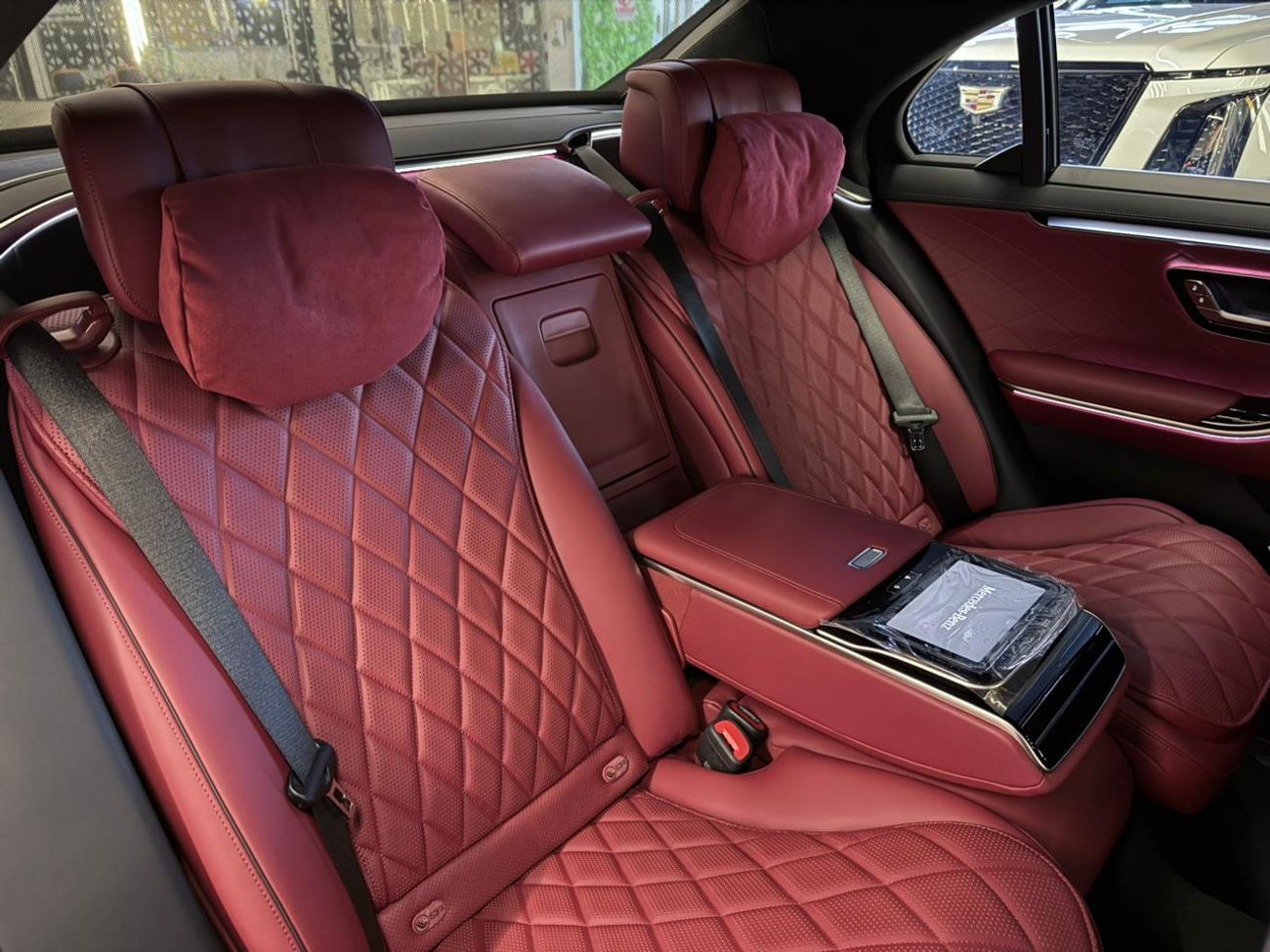 Mercedes-Benz S 500 4MATIC 3.0L 2025 Mercedes-Benz S 500L - GCC - 5 Years Agency Warranty - AMG Package