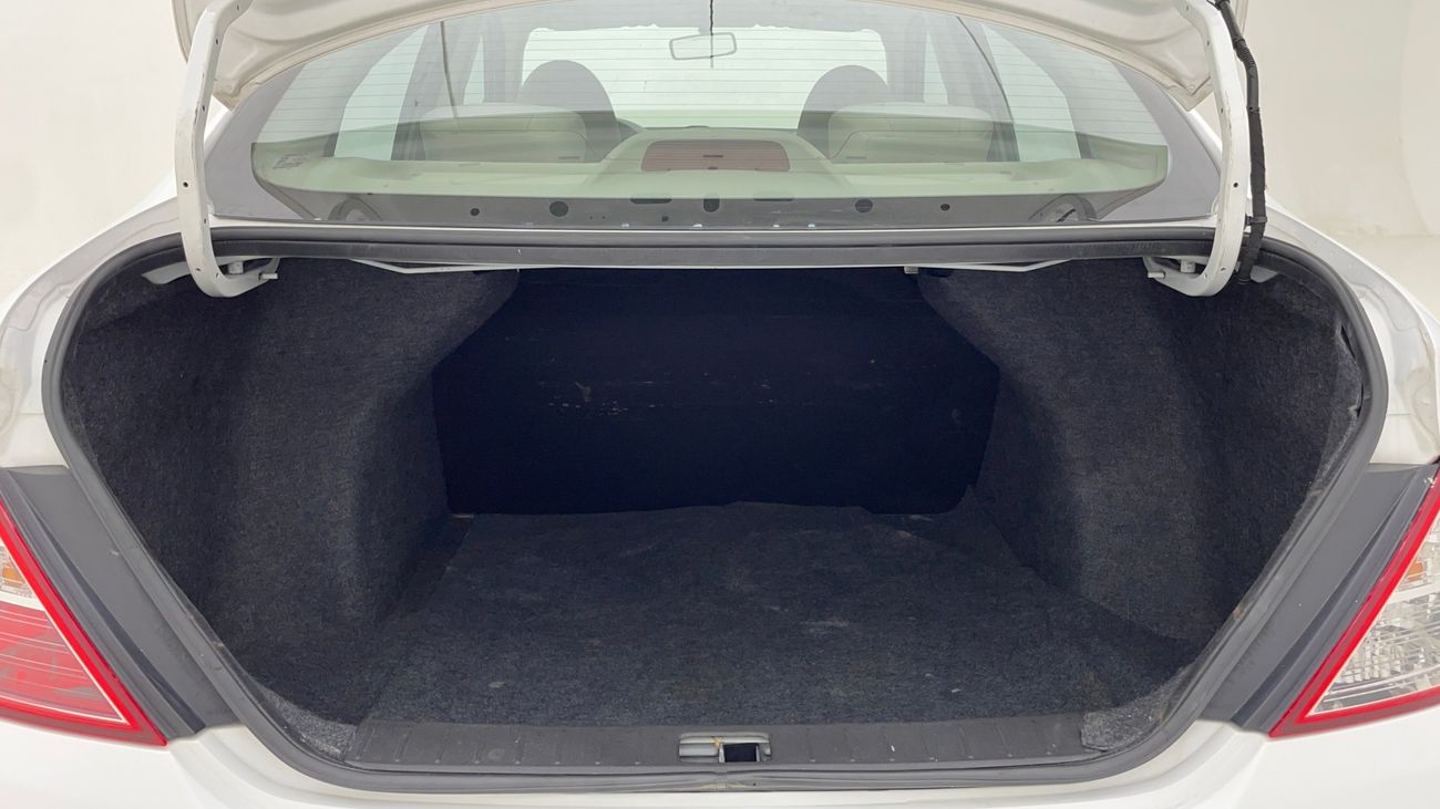 Nissan Sunny SV 1.5 | Zero Down Payment | Home Test Drive