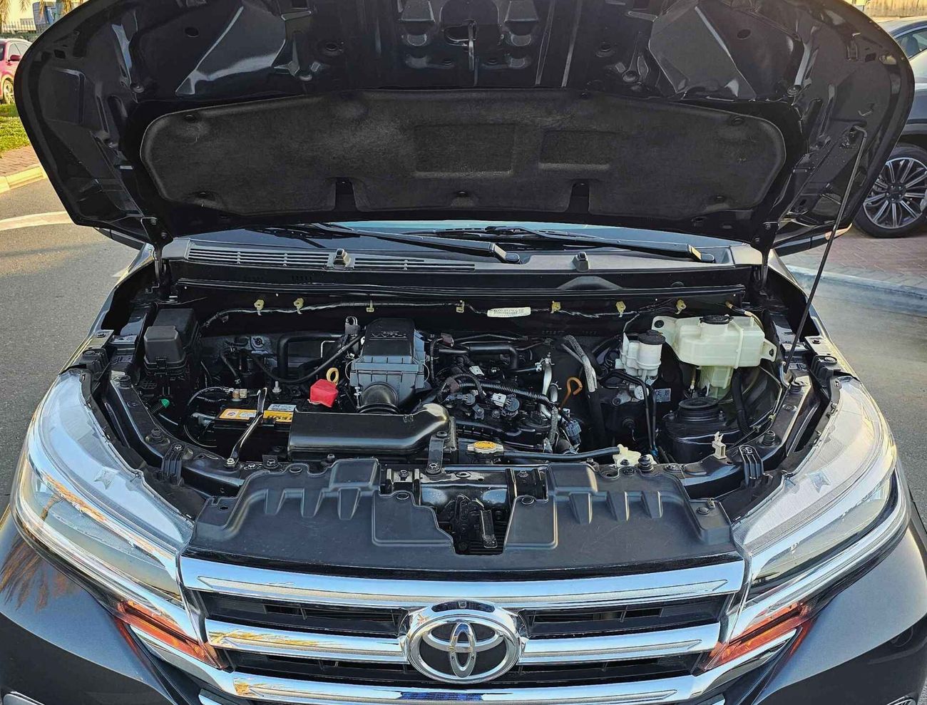 Toyota Rush / 7 SEATER/ LEATHER/ FULL OPTION/ LOT#3866