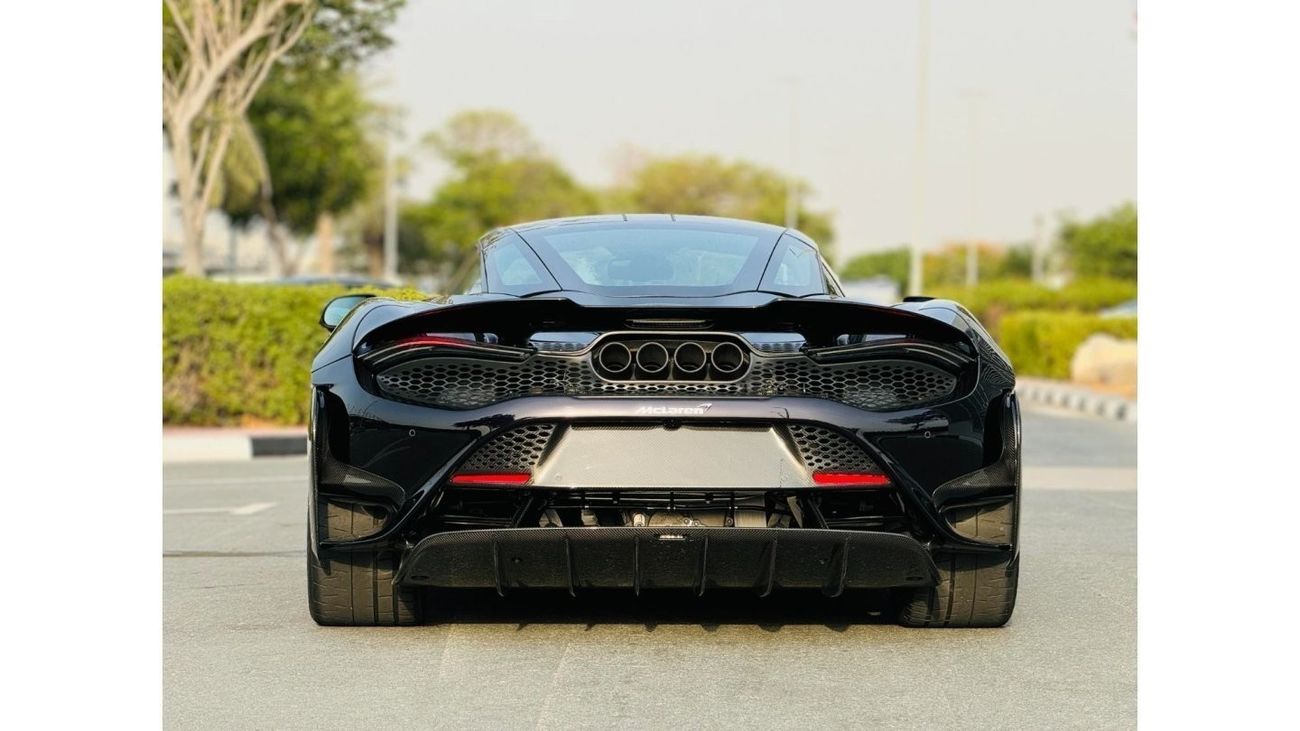 McLaren 765LT Std GCC SPEC 1 OF 765 CARBON FIBER NEAT AND CLEAN