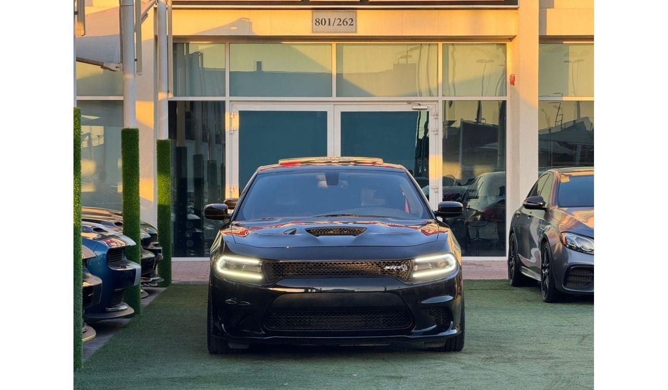 دودج تشارجر DODGE CHARGER SRT HELLCAT 707 HP GCC 2016 FULL OPTION PERFECT CONDITION