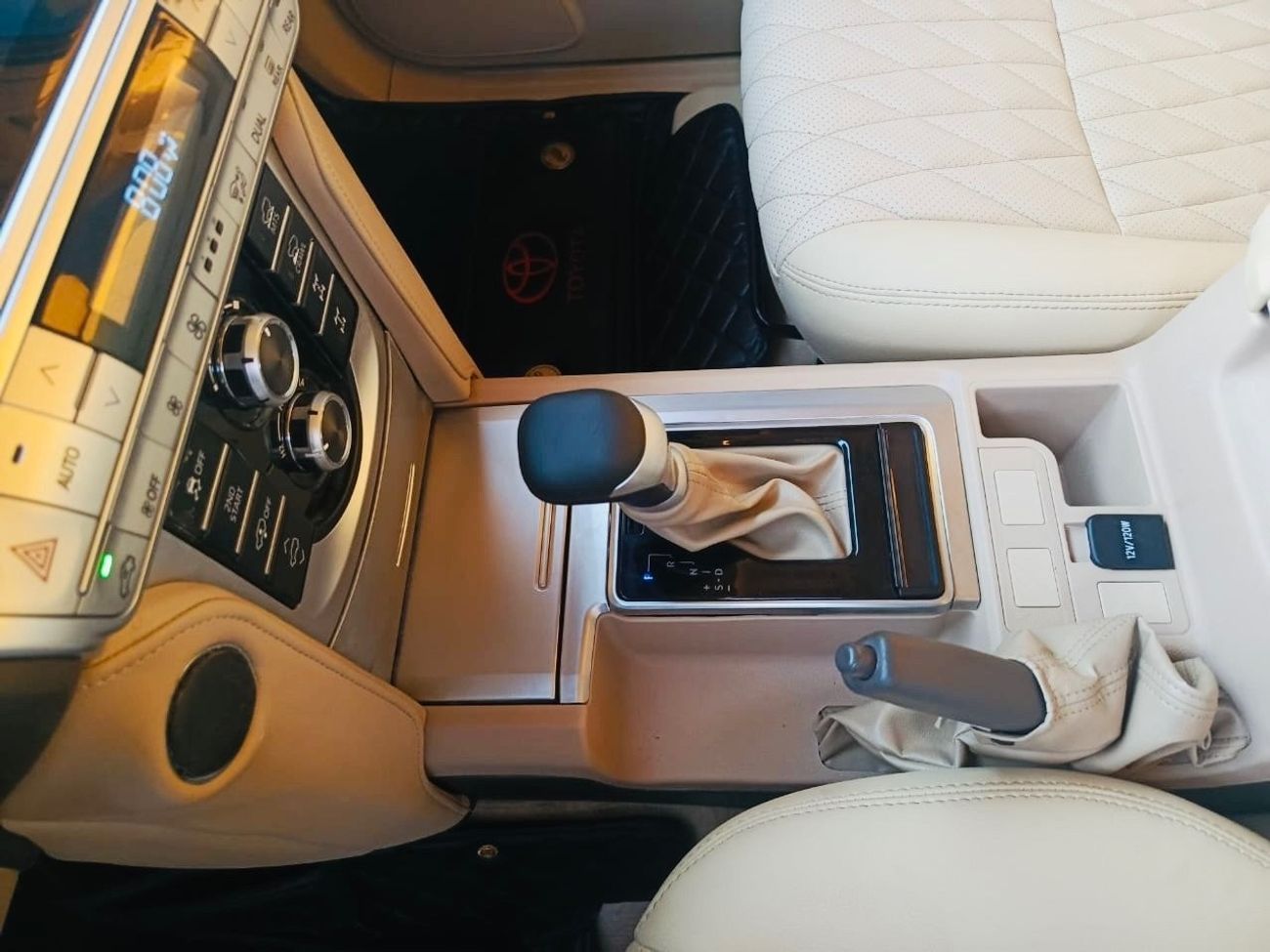 Toyota Prado Toyota Prado TXL V4 2.7 2014 Years facelift 2022