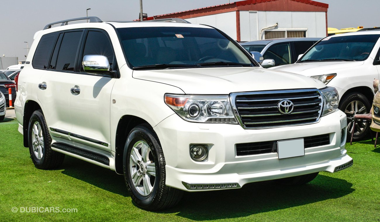 Toyota Land Cruiser GXR V6