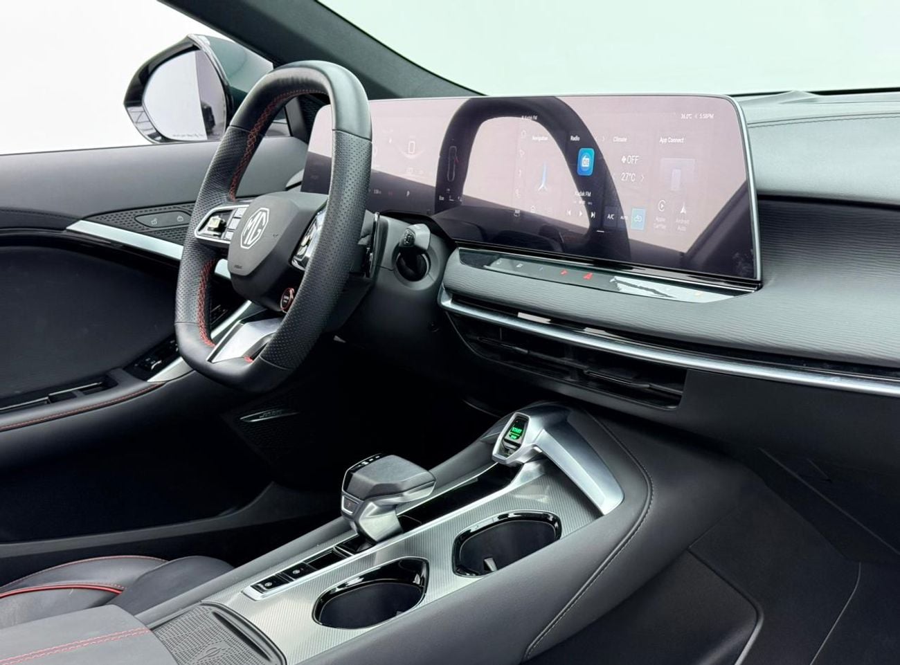 أم جي 7 2025 MG 7 Deluxe(Trophy Edition), MG Warranty+Service Contract+Full Service History, GCC