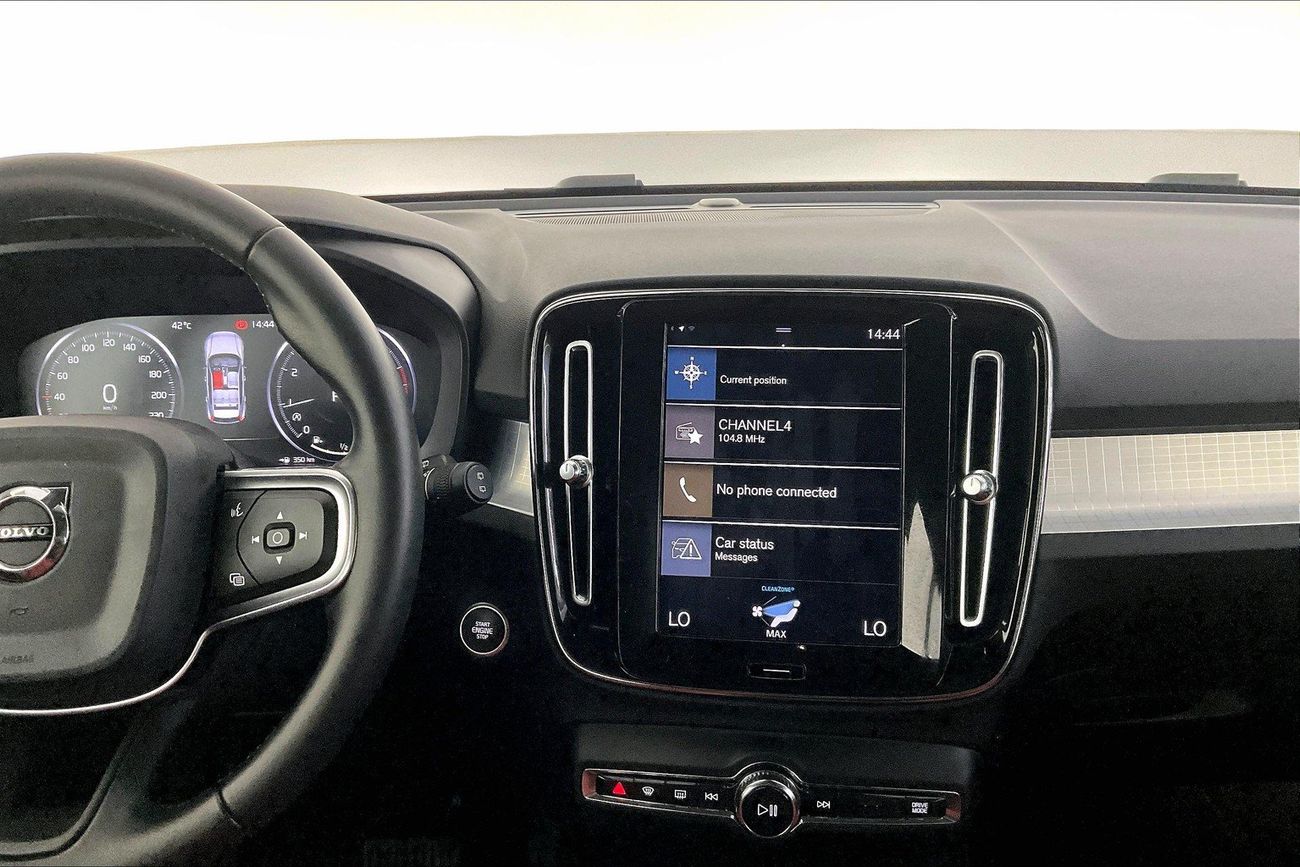 فولفو XC 40 T5 Momentum | شامل الضمان | 0 ﺪﻔﻋﺓ ﺃﻮﻟﻯ