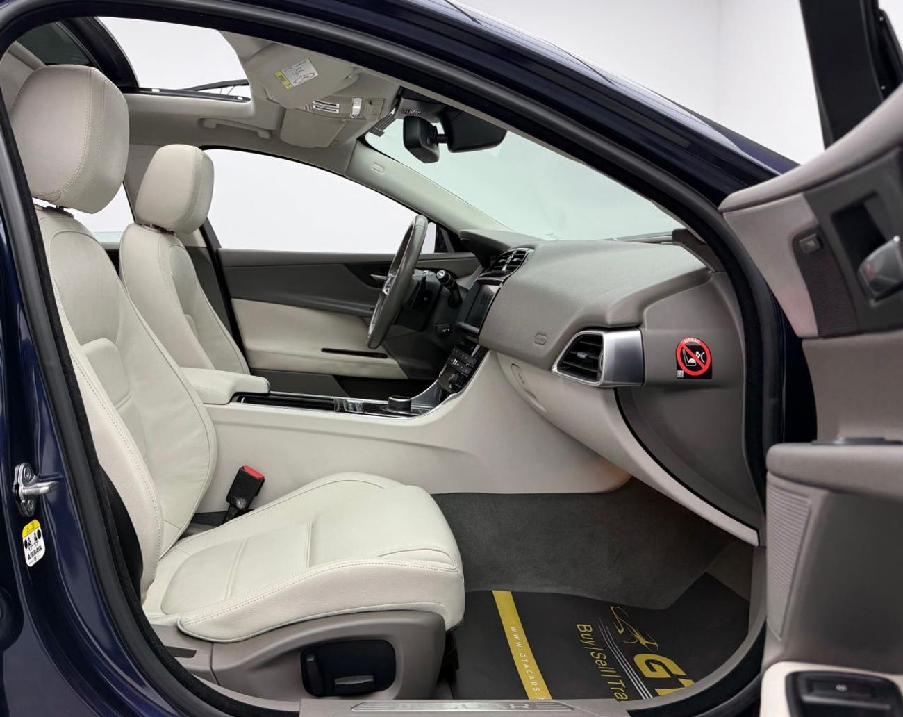 Jaguar XE 2018 Jaguar XE Prestige, 2026 Jaguar Warranty, 2028 Jaguar Service Pack, Excellent Condition, GCC